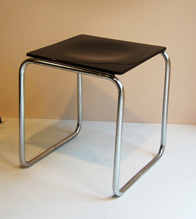 Stahlrohr-Hocker