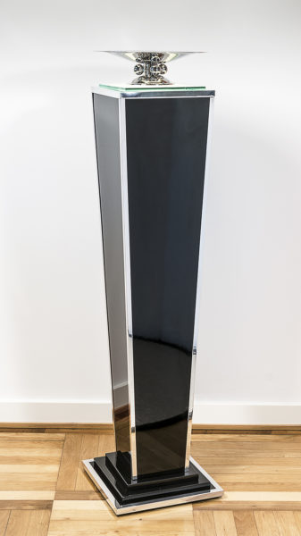 Lacksäule elegant und leuchtend